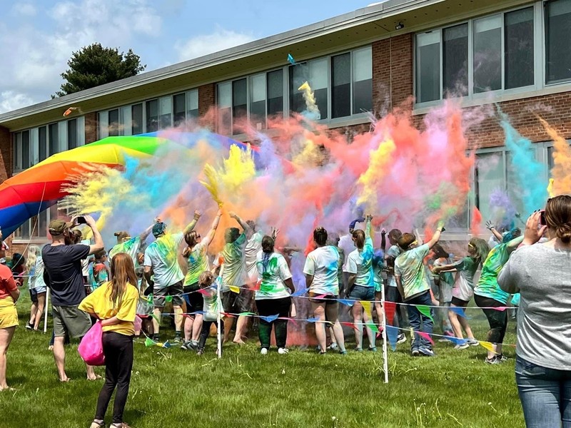 Color Run brings some fun